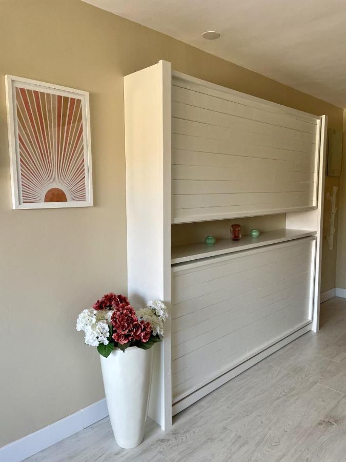 My Little Provence Bormes Les Mimosas Apartment Bagian luar foto